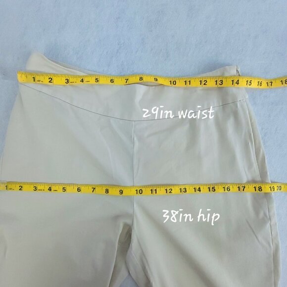Chico’s Women's Tan, Beige Capri Pants Size 0 = US Size 4 - Picture 4 of 8